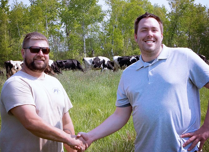 Two people shaking hands