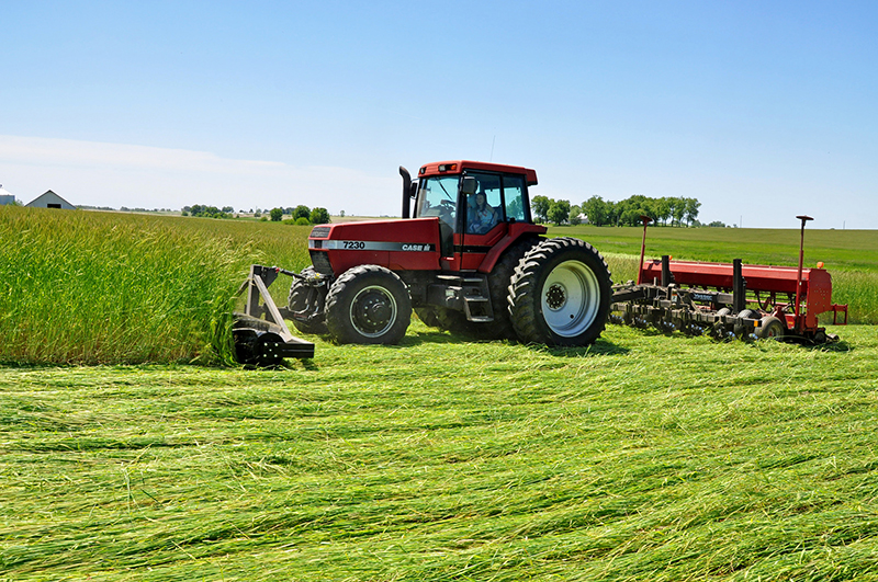 Think about how you’ll terminate your cover and plant your cash crop next spring. Using a roller crimper with a no-till drill is just one option. Photo Credit: Jason Johnson, USDA’s Natural Resources Conservation Service