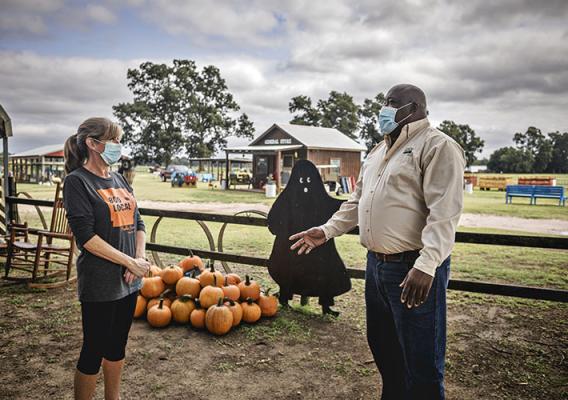 Katie Peebles talks to her local USDA expert. 