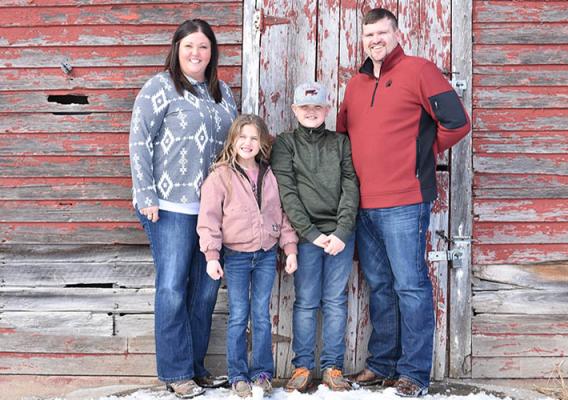 Lindsay and Travis have a cattle operation in Rising City, Nebraska. 